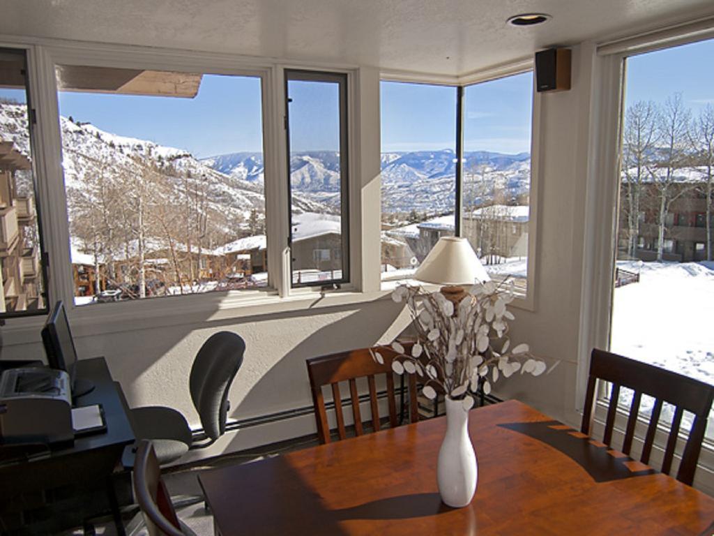 Pokolodi Lodge Snowmass Village Exterior photo